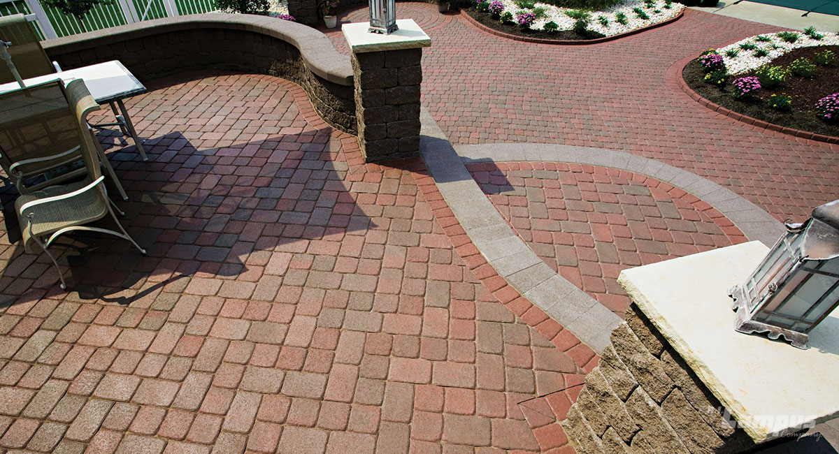 Stratford Paving Stones - Driveways - Sidewalks - Patios